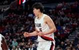小杨落泪！媒体人：作为全村希望太想打好 有很强挫败感让人心疼
